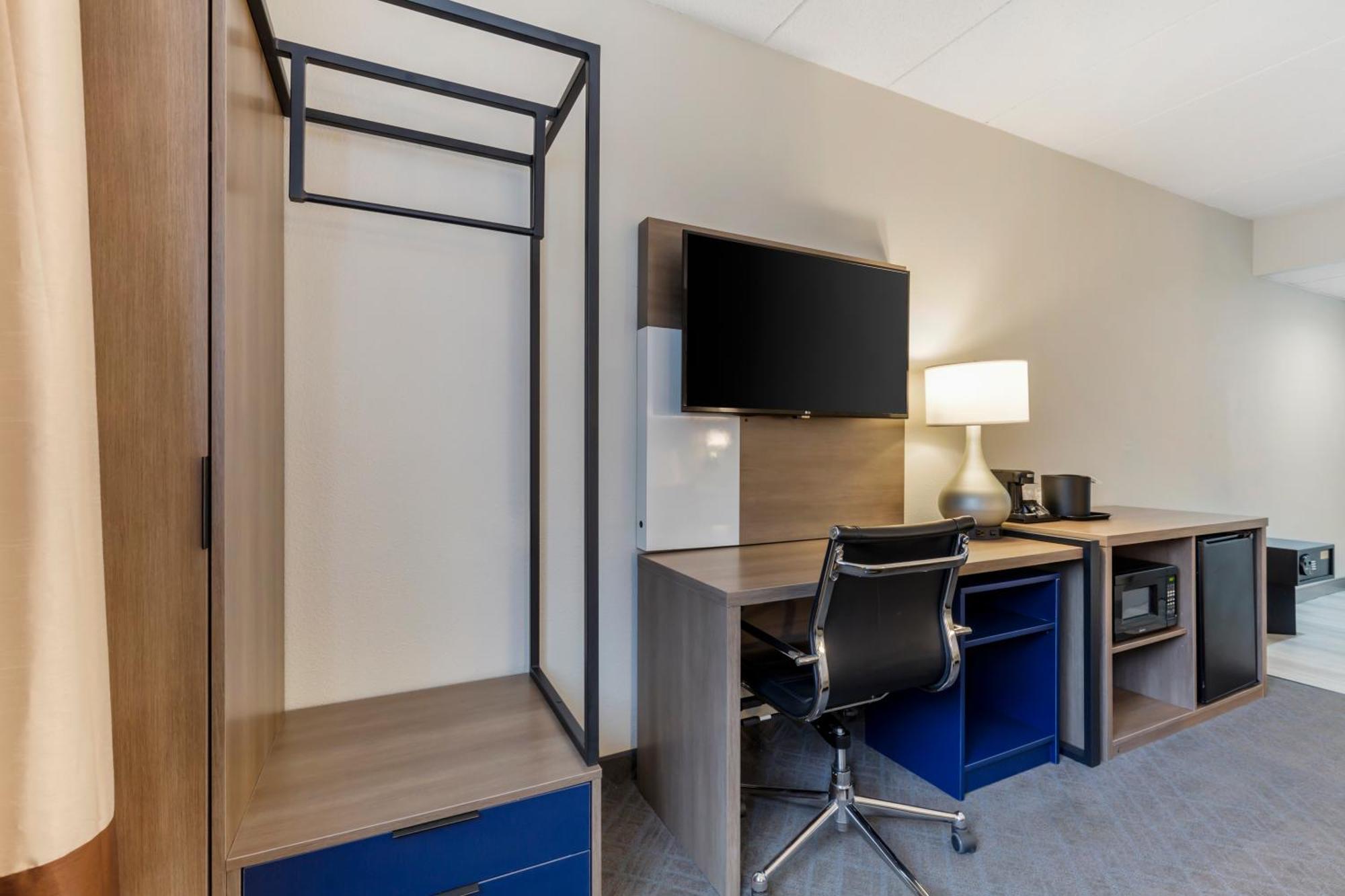 Comfort Inn Herndon-Reston Eksteriør billede
